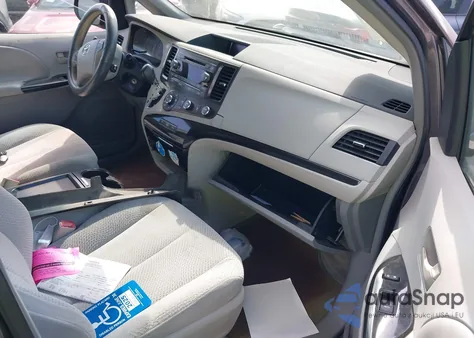 2011 Toyota Sienna Le V6 from USA, damaged, VIN 5TDKK3DC1BS129910